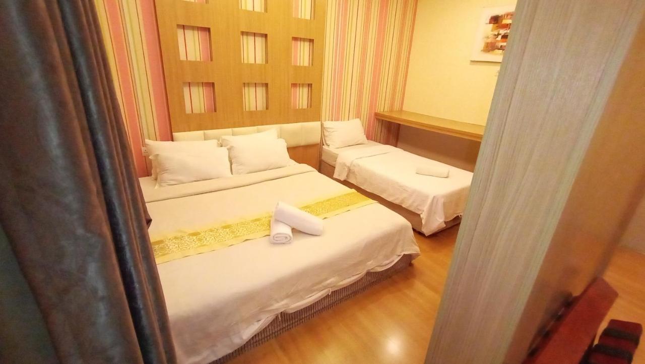 Hotel Zamburger De Melaka Εξωτερικό φωτογραφία