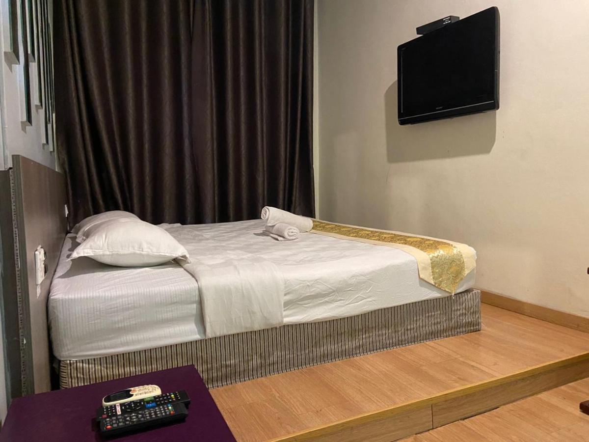 Hotel Zamburger De Melaka Εξωτερικό φωτογραφία