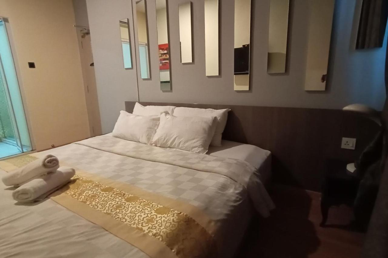 Hotel Zamburger De Melaka Εξωτερικό φωτογραφία